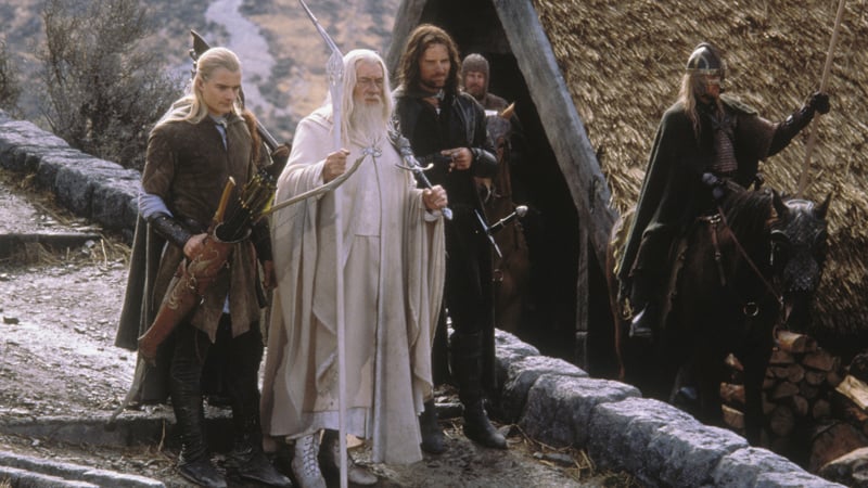 The Wheel Of Time Vs. The Lord Of The Rings: Which One Is Better (Books And Shows)? 